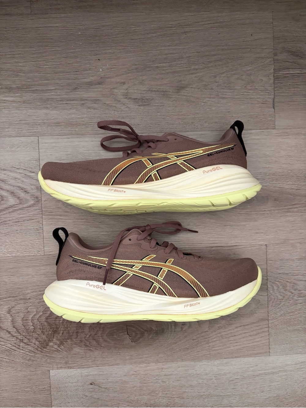 **Brand New ASICS Gel-Cumulus‎ 27 Men’s Running Shoe size 9